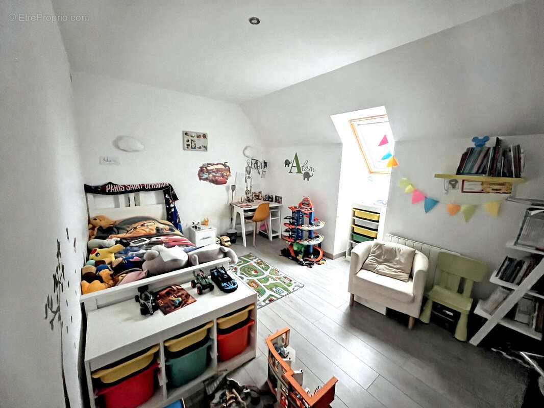 Maison à MANTES-LA-JOLIE