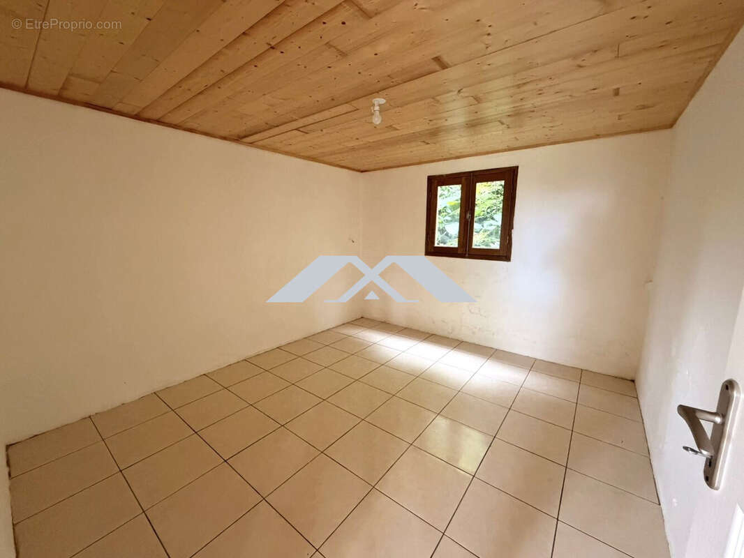 Maison à PETITE-ILE