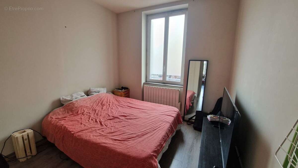 Appartement à LYON-8E