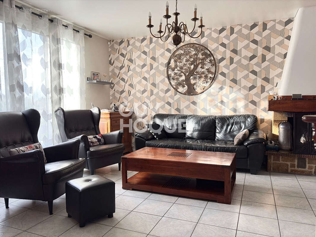 Maison à SOISY-SUR-SEINE