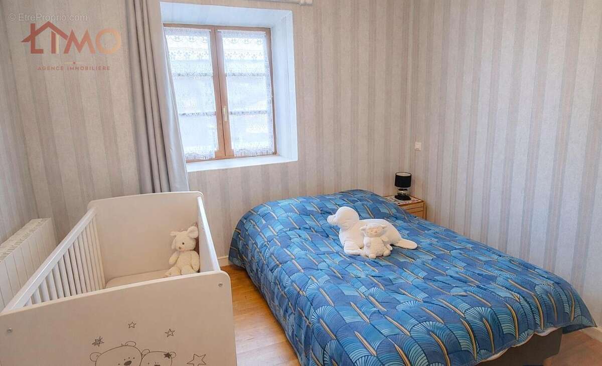 n°7 - Maison à SAINT-MAURICE-DES-LIONS