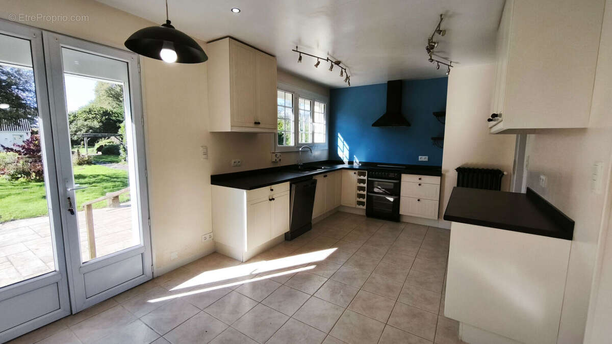 Maison à SAINT-TUGDUAL