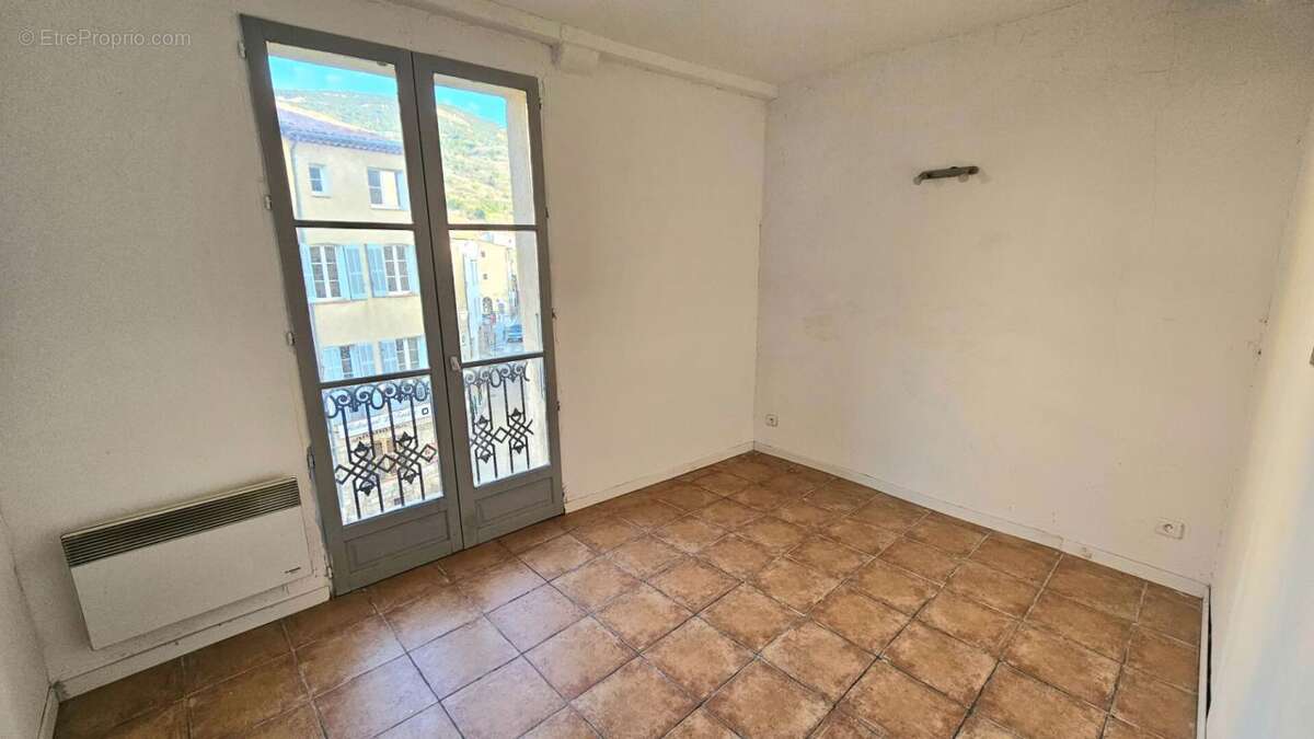 Maison de rapport composée de 4 appartements - photo 3