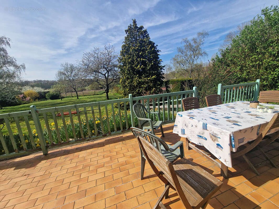 Maison à LES VENTES