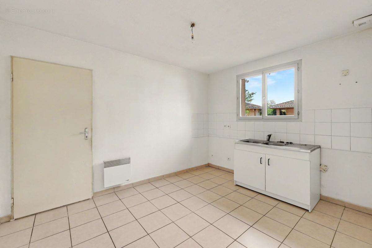 Maison 4 pièces 90 m² - Saint-Jory - Plain-pied avec jardin, garage et terrasse - photo 5