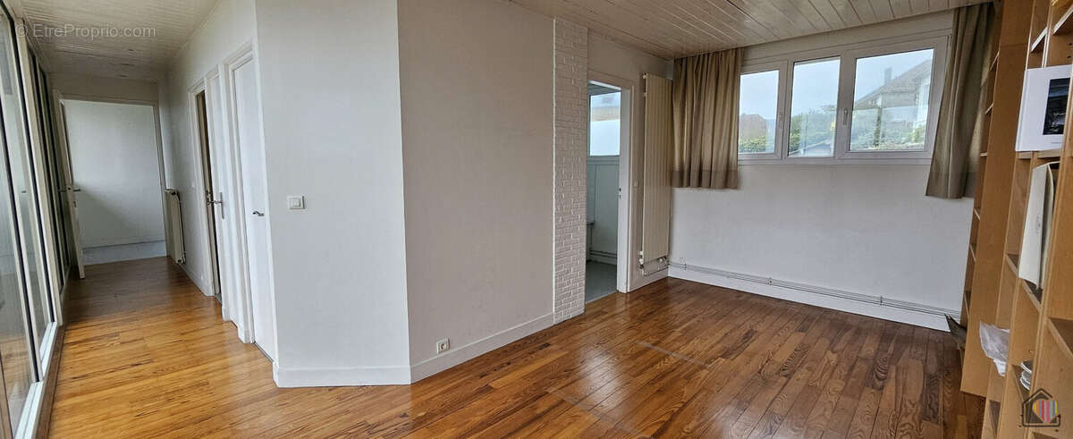 burau piece de vie - Maison à FECAMP