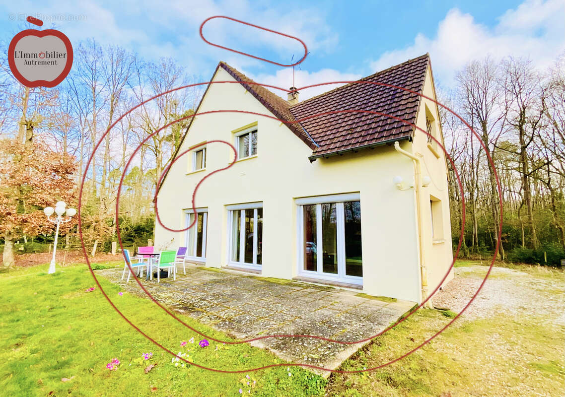 Maison à PULLAY