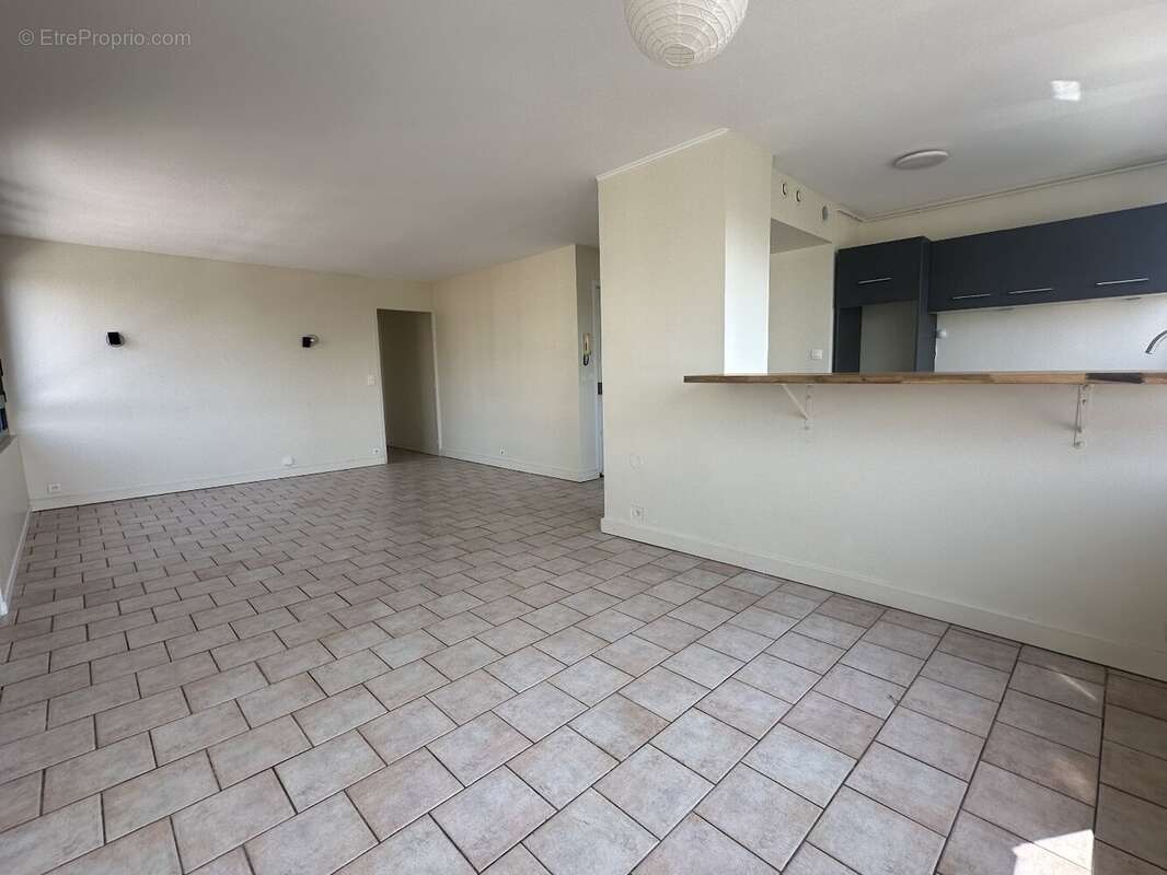 Appartement à ENGHIEN-LES-BAINS