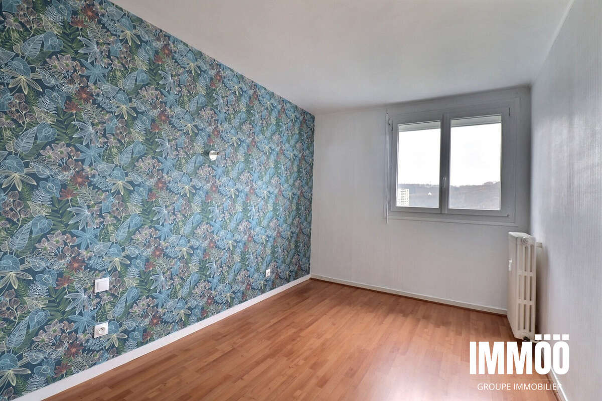 Appartement 81 m² à Notre-Dame-De-Bondeville  - photo 7