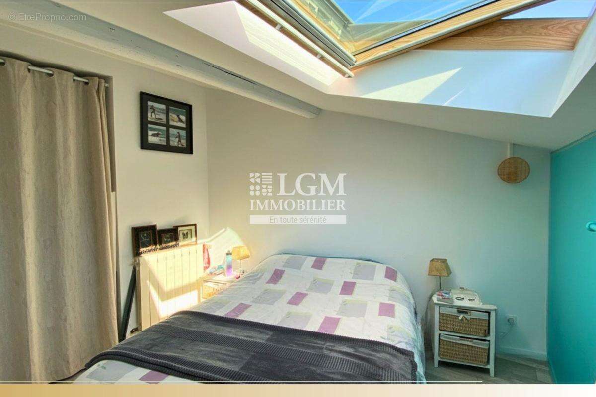 Maison à COURNONTERRAL