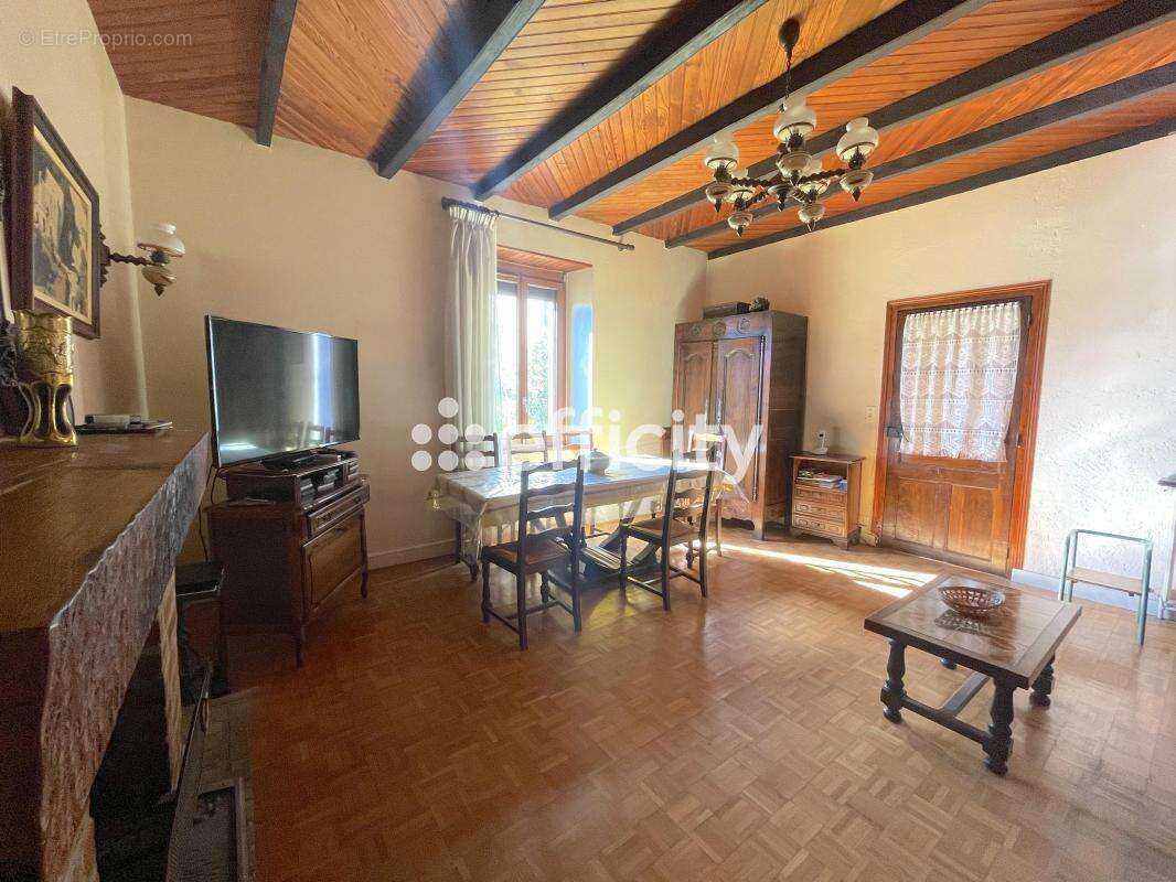 Maison à INZINZAC-LOCHRIST