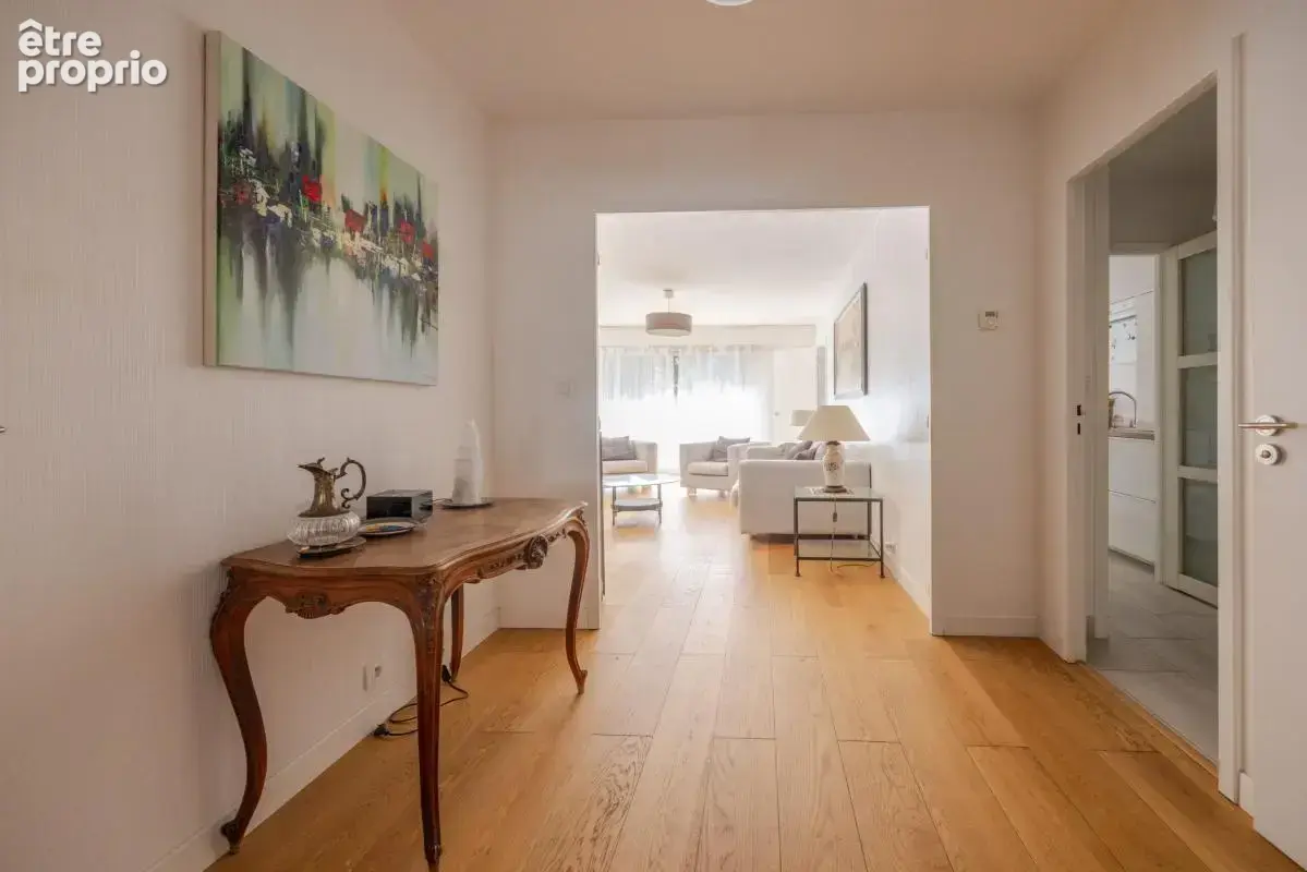 Appartement rénové de 105m2 - photo 4