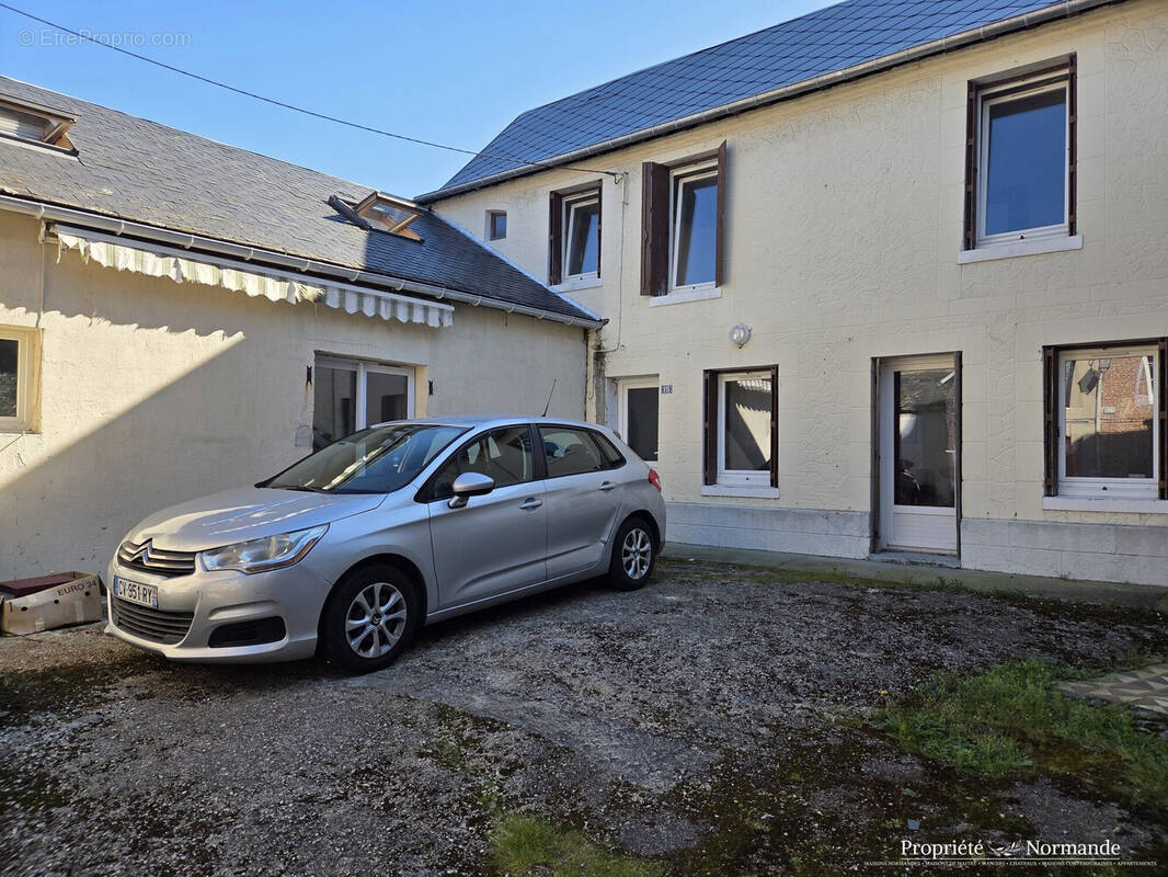 Maison à QUILLEBEUF-SUR-SEINE