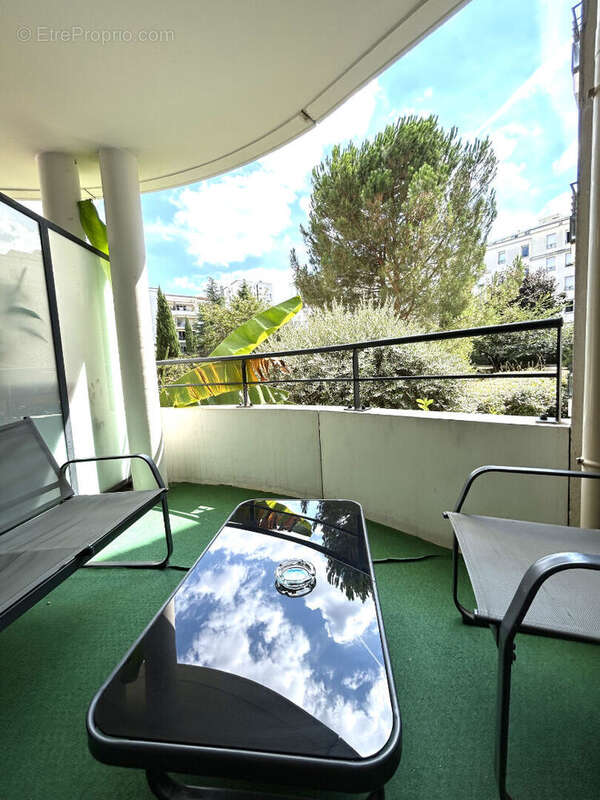 Appartement à TASSIN-LA-DEMI-LUNE