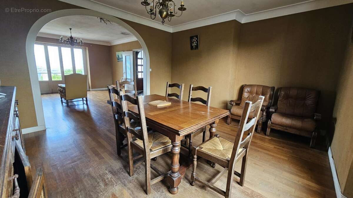 Maison à CAMARET-SUR-MER