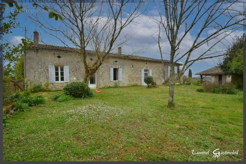 Maison à SAINT-QUENTIN-DE-CAPLONG