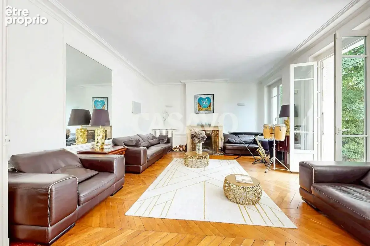 Vente Maison 9 pièces de 330m² - 94120 Fontenay-sous-Bois - photo 2