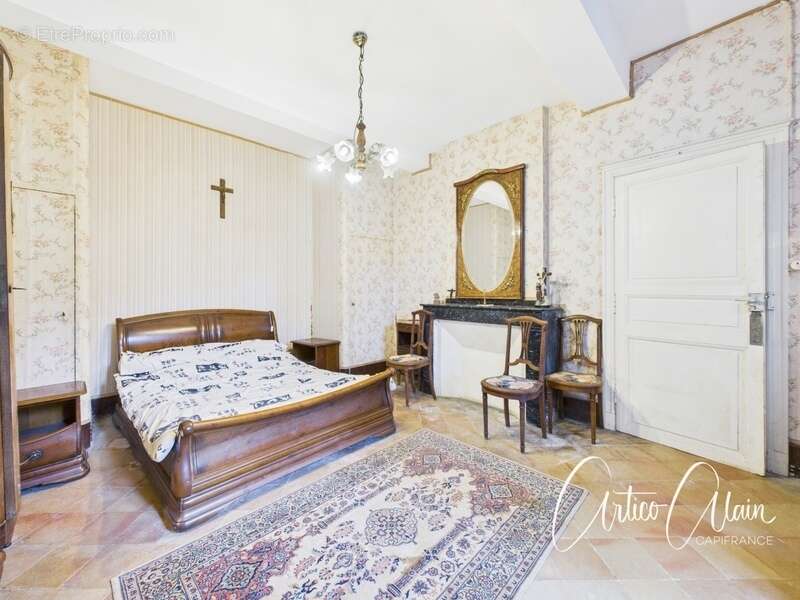 Maison à VILLEFRANCHE-DE-LAURAGAIS