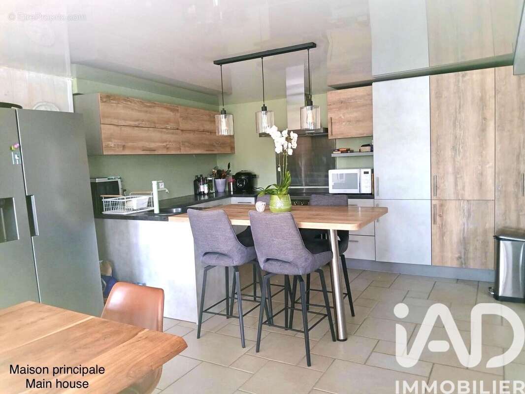 Maison 375 m² à Villiers-Le-Sec  - photo 6