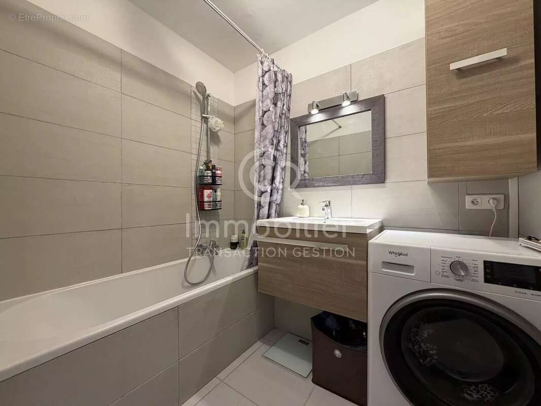 Appartement à LE CANNET