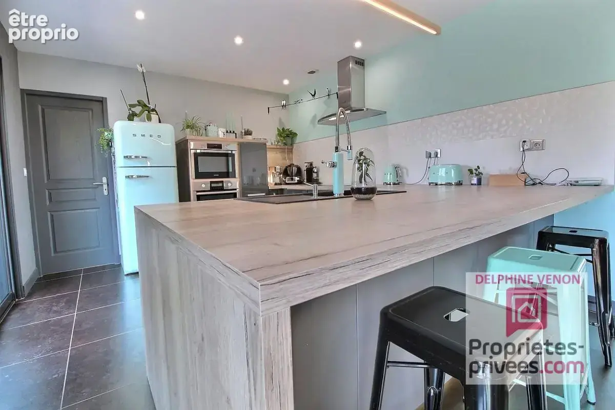 Exclusivité - Maison récente de 155 m² avec climatisation réversible sur un terrain de 1265 m² à Saint Martin d'Abbat - photo 5