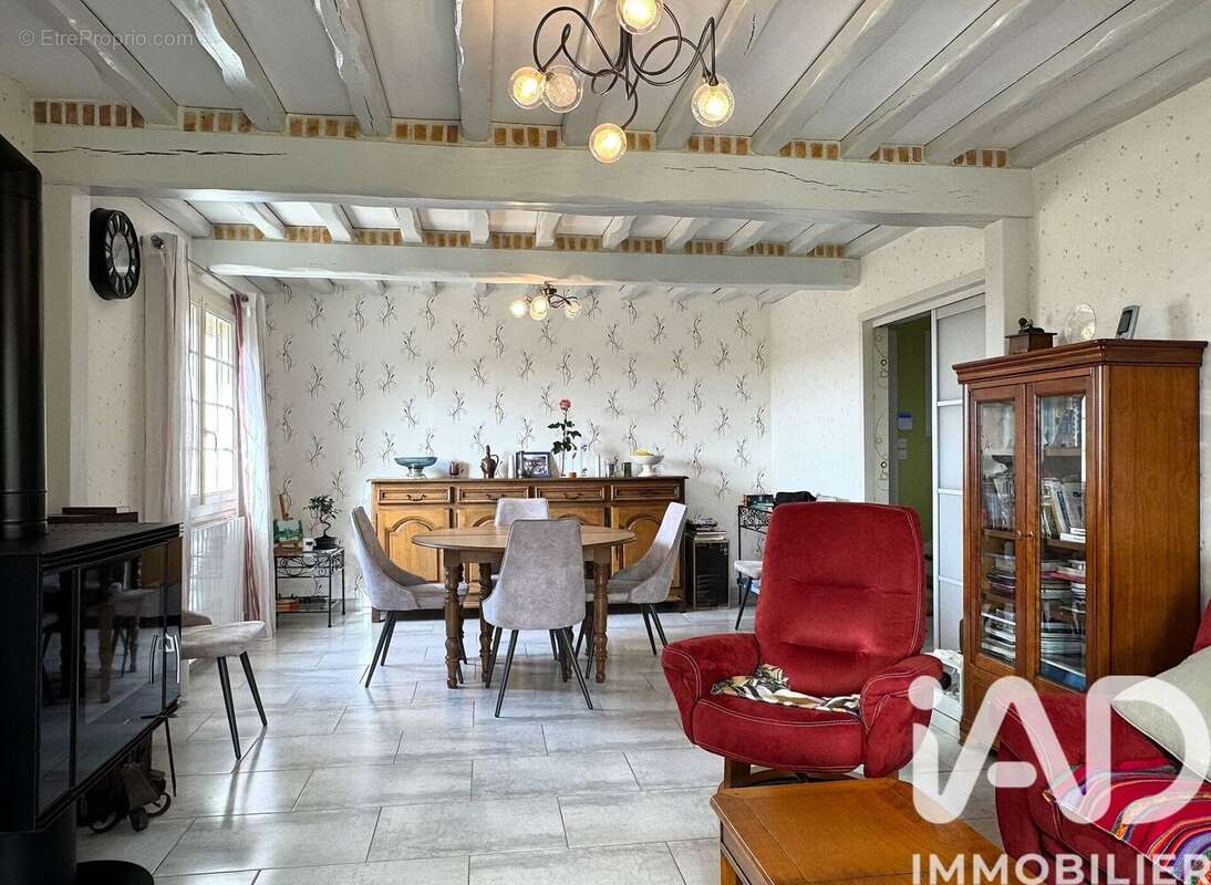 Maison 127 m² à Saint-Martin-Du-Bec  - photo 4