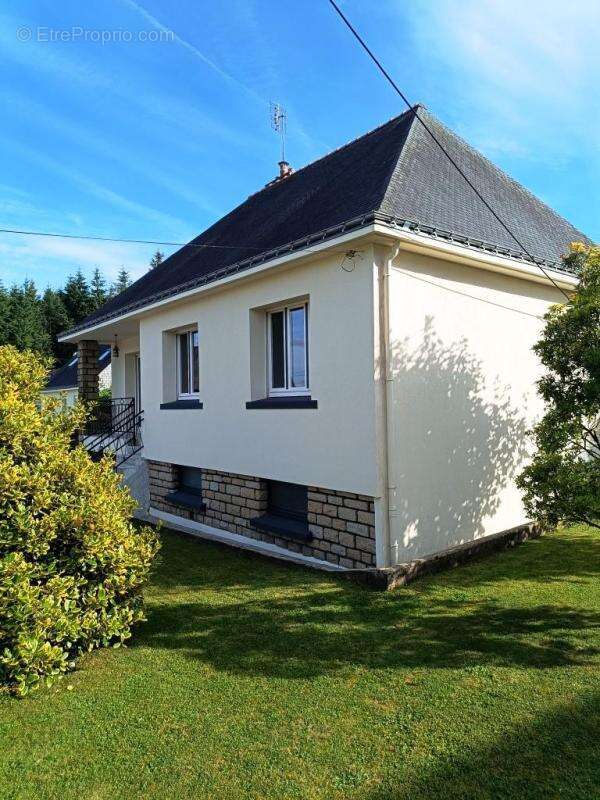 Maison à LE CROISTY