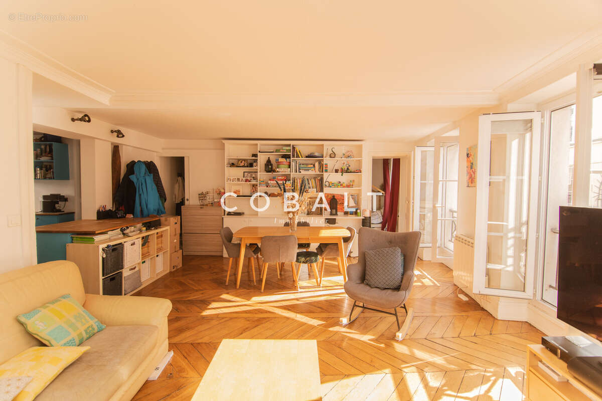 Appartement à PARIS-9E