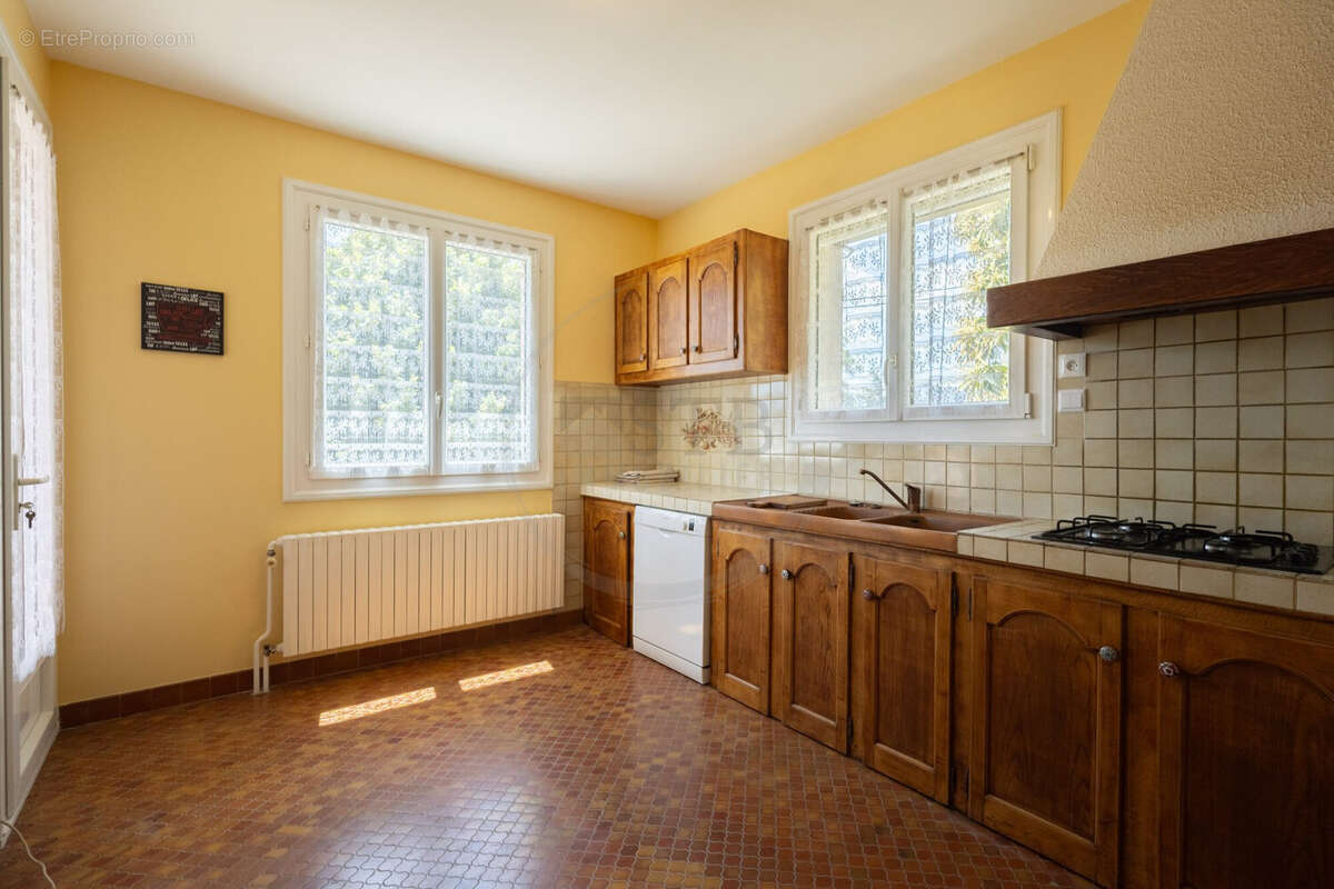 Maison à COUX