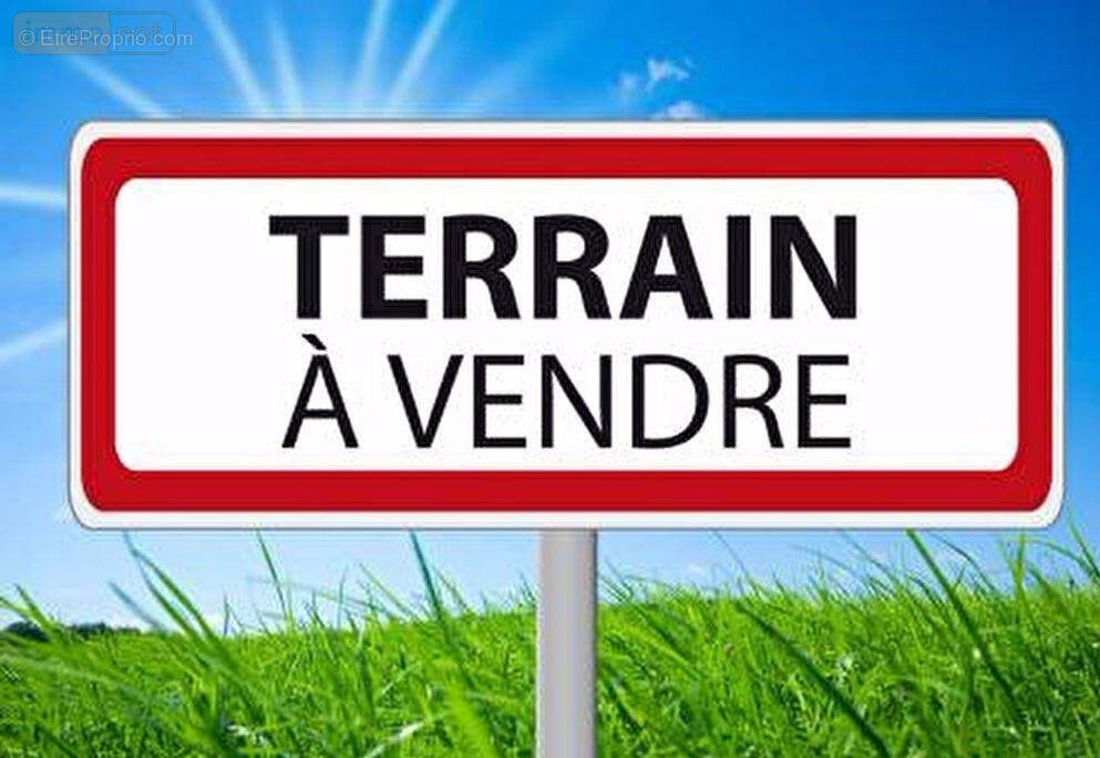 Terrain à LA MARNE