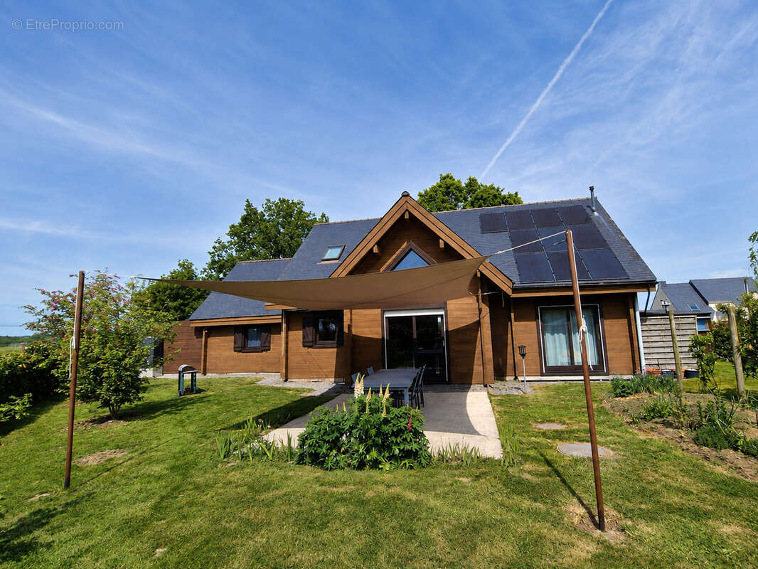 Maison en Bois Massif de 149 m2 - photo 2