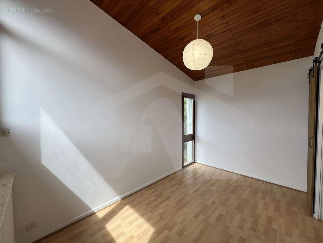 Maison à MEYLAN