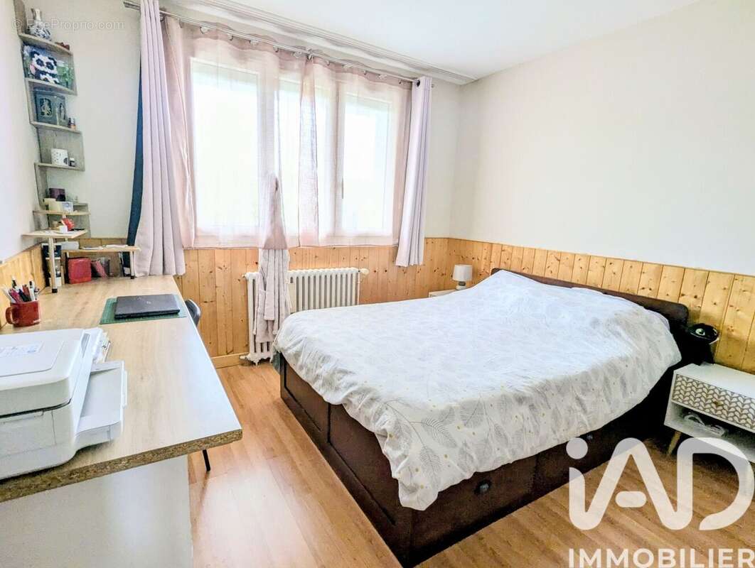 Appartement 63 m² à Saint-Jean-De-La-Ruelle  - photo 8