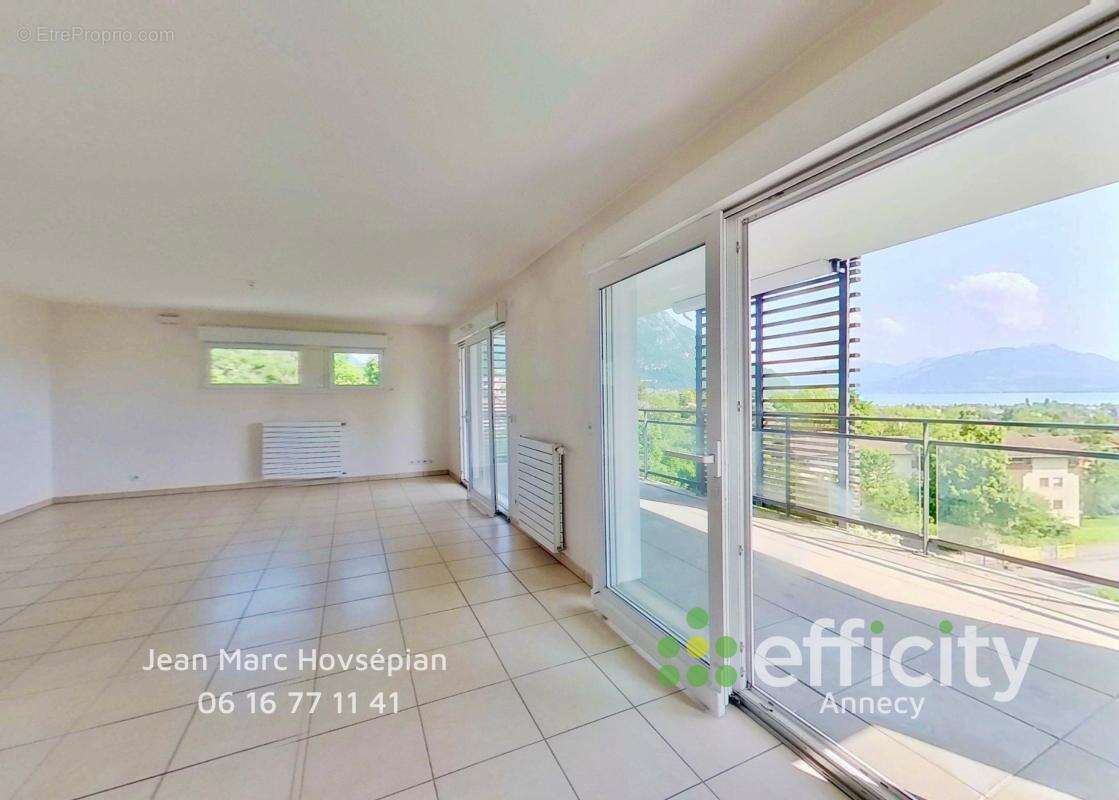 Appartement à ANNECY-LE-VIEUX