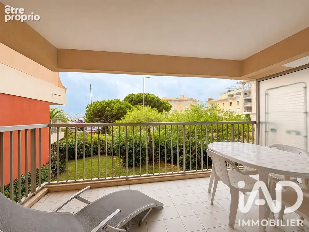 Photo 1 - Appartement à FREJUS