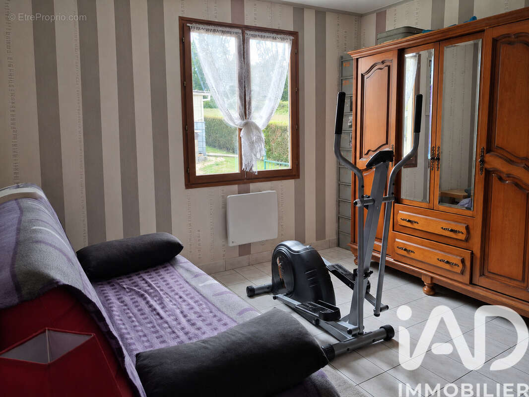 Maison 125 m² à Orbigny  - photo 5