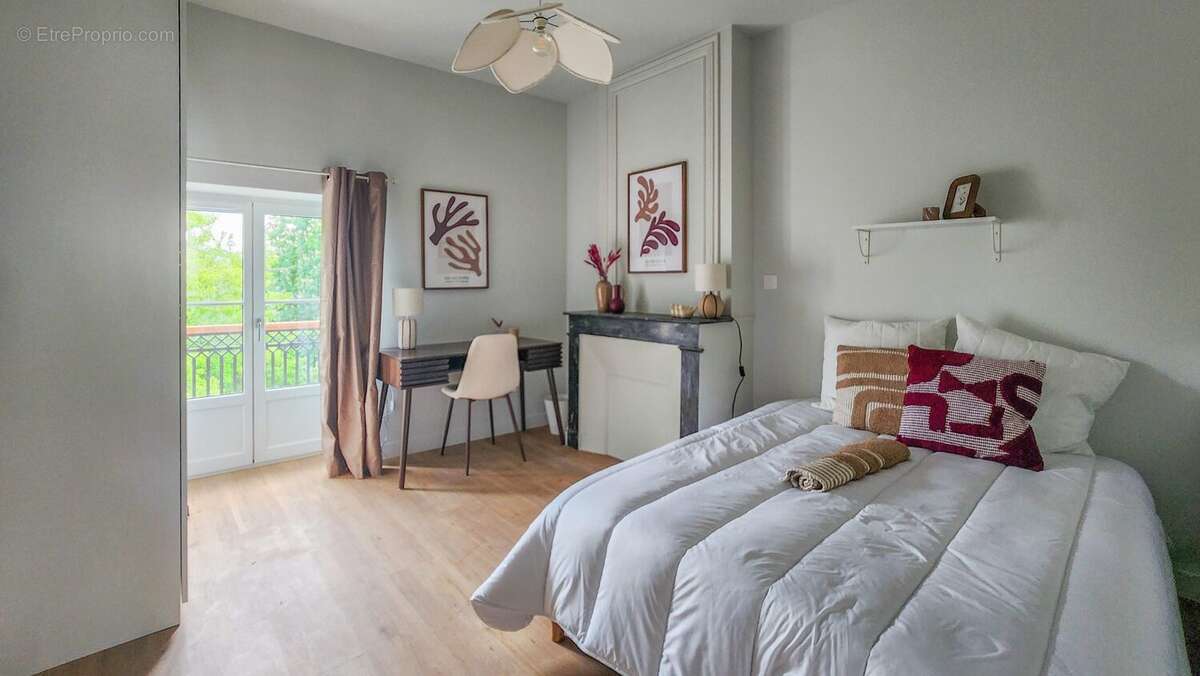 Maison 243 m² à Bordeaux  - photo 2