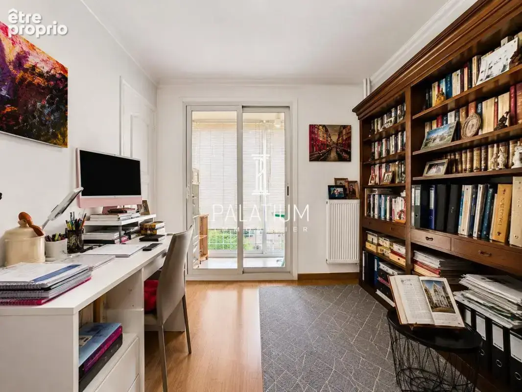 Appartement trois pieces traversant en plein coeur du centre-vil - photo 10