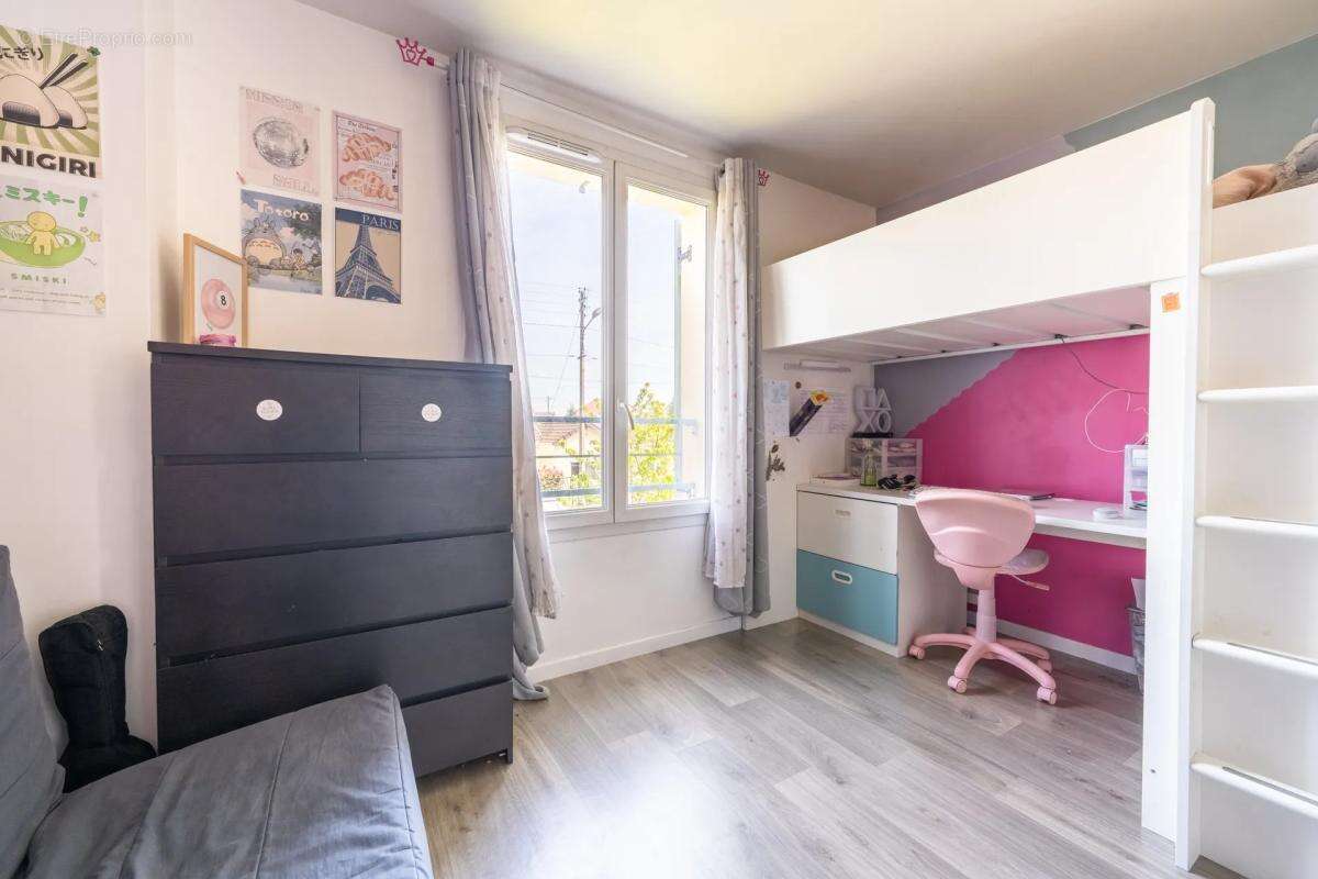 Maison à GOUSSAINVILLE