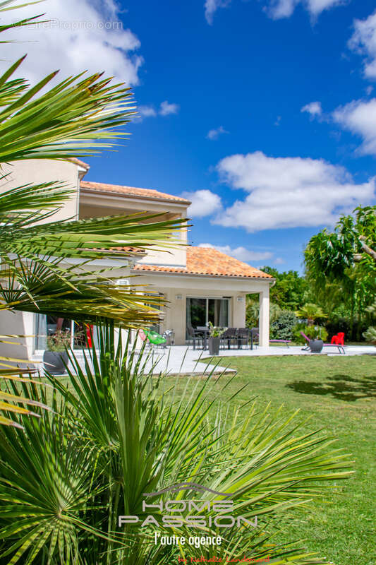 Maison à SAUJON