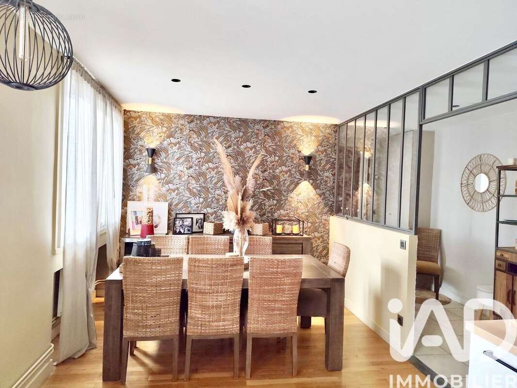 Photo 3 - Appartement à CALUIRE-ET-CUIRE