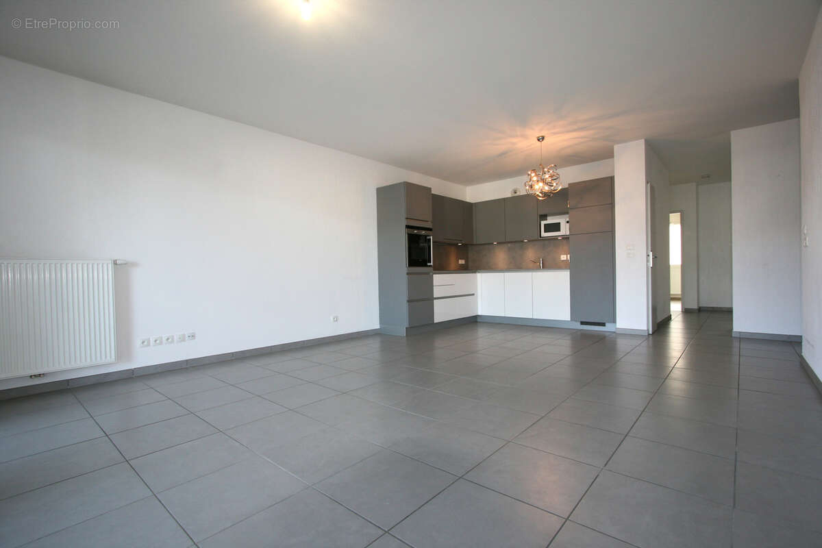 Appartement à CRAN-GEVRIER