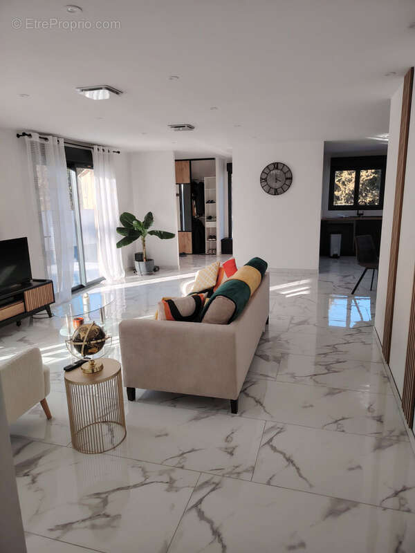 Maison à SALLES-D&#039;AUDE