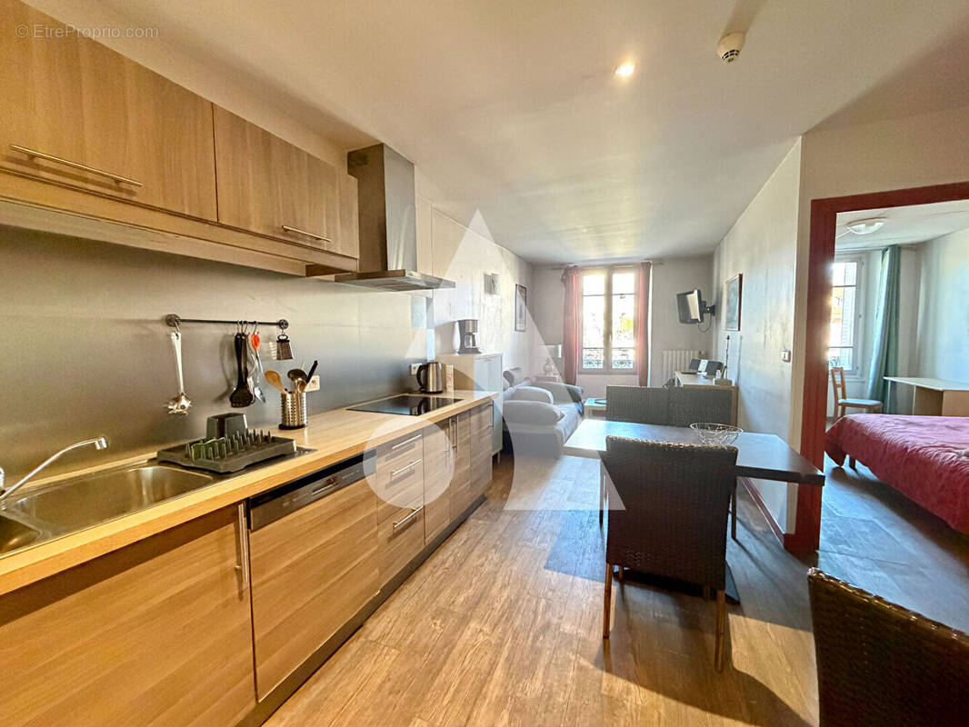 Appartement à AIX-LES-BAINS