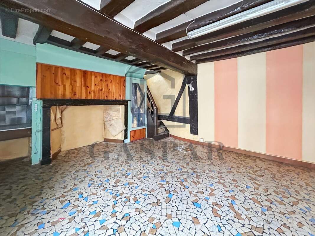 Maison à CONCHES-EN-OUCHE