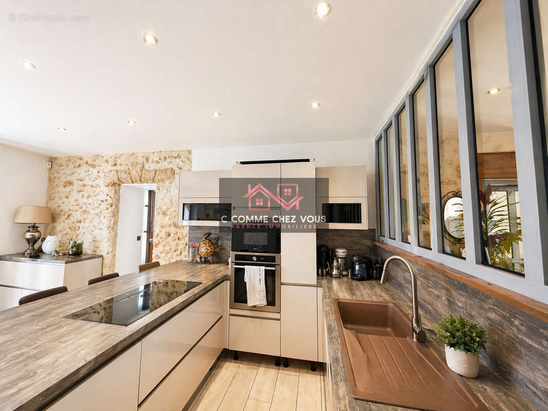Maison à LA HOUSSAYE-EN-BRIE
