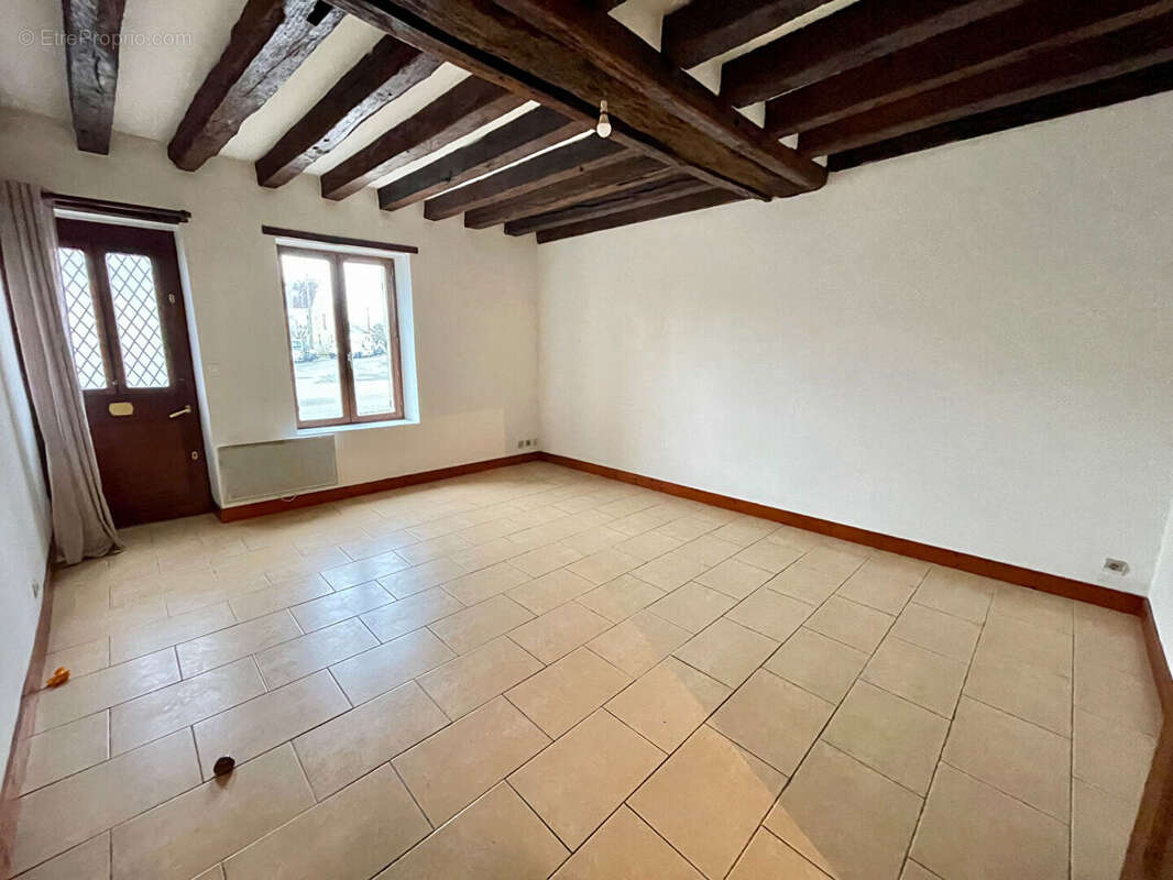 Appartement à REBAIS