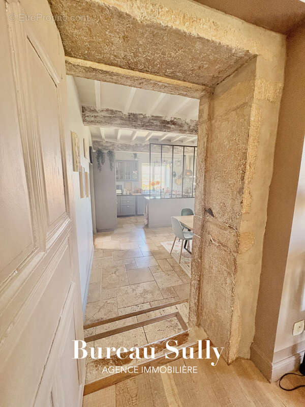 Maison 169 m2 terrain paysagé 750 m2 piscine traditionnelle, aux portes de Lyon - photo 17