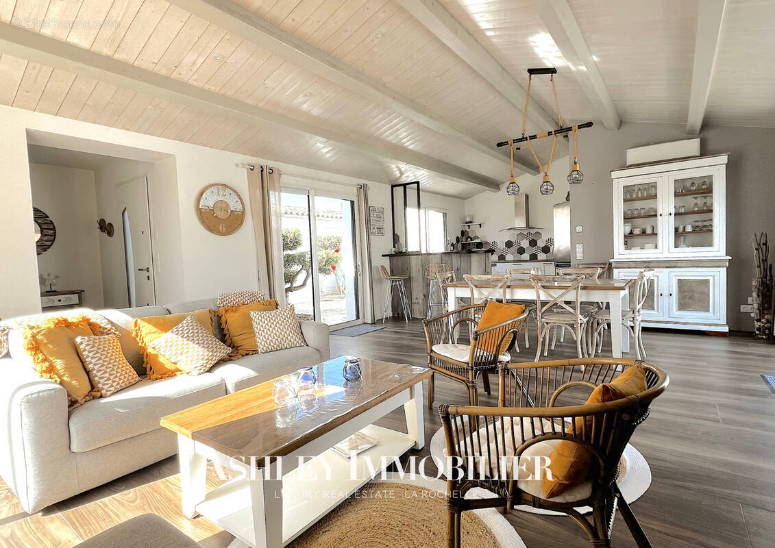 Maison à SAINT-MARTIN-DE-RE