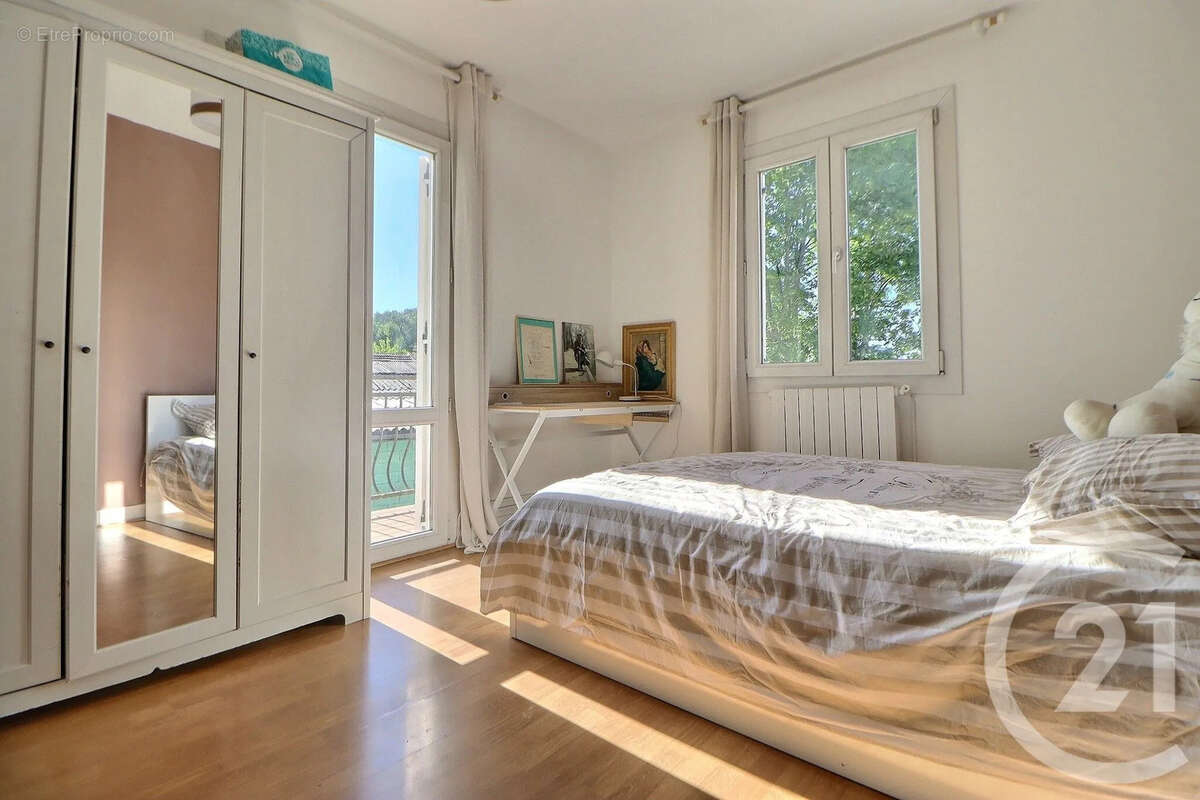 Maison à AULNAY-SOUS-BOIS